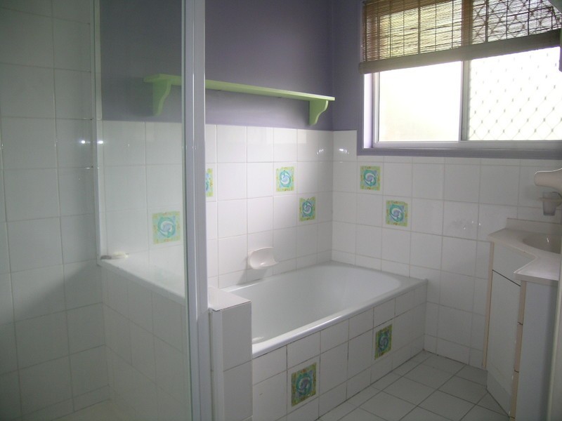 12 Parklands Avenue, Browns Plains QLD 4118