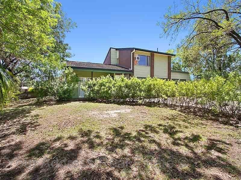 2 Corsloot Street, Regents Park QLD 4118