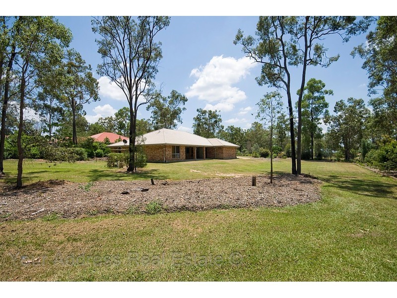 17-19 Quartz Close, Greenbank QLD 4124