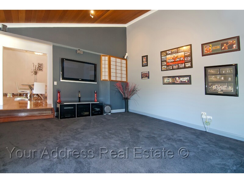 42 Sewell Road, Tanah Merah QLD 4128