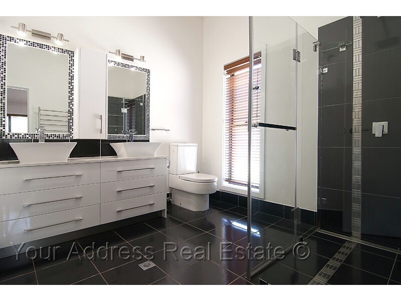 42 Sewell Road, Tanah Merah QLD 4128