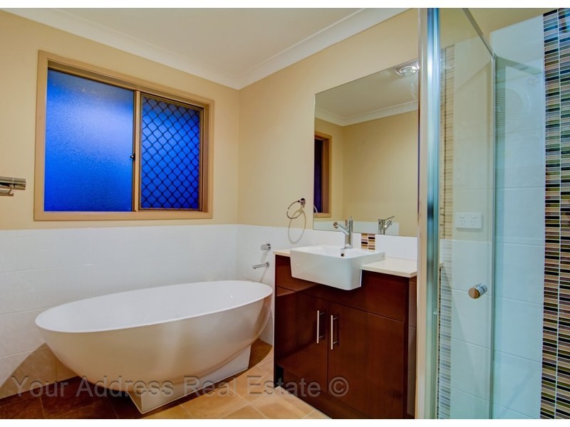 34 Teresa Drive, Munruben QLD 4125
