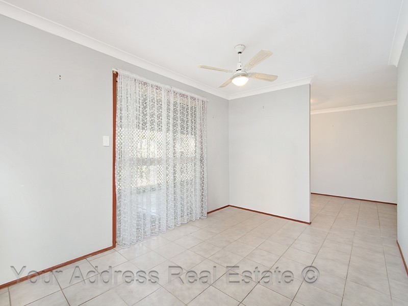 2 Kingvale Street, Regents Park QLD 4118