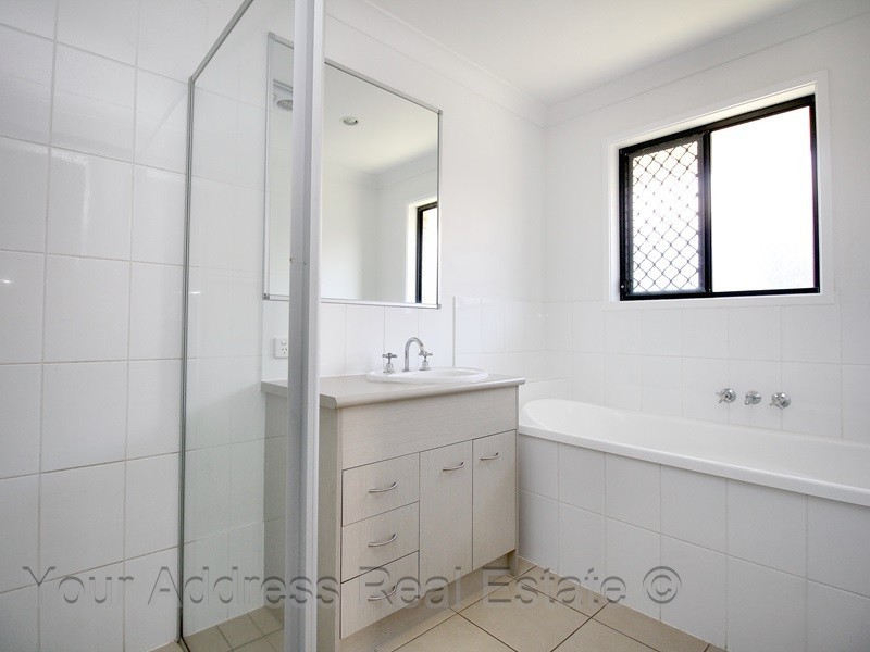 18 Fairweather Street, Berrinba QLD 4117