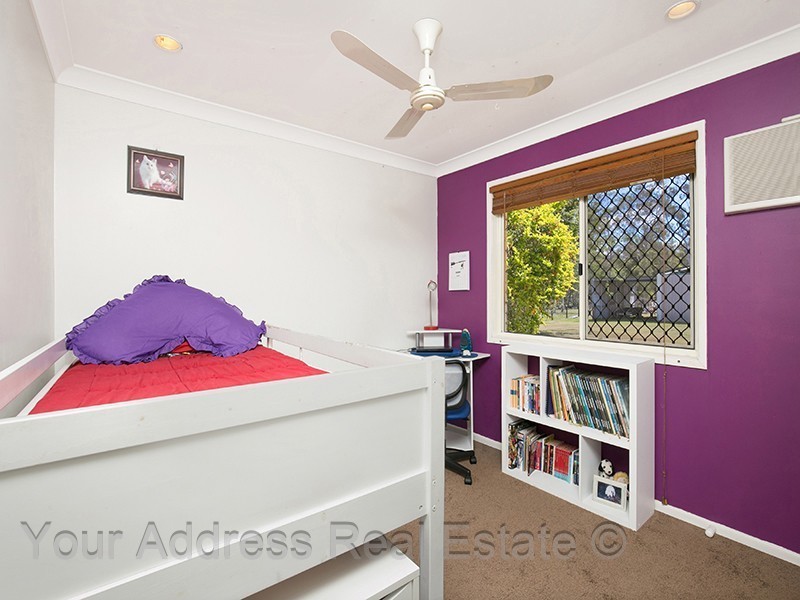 39 Durham Court, Park Ridge South QLD 4125