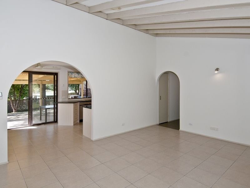 25 Louis Street, Beenleigh QLD 4207