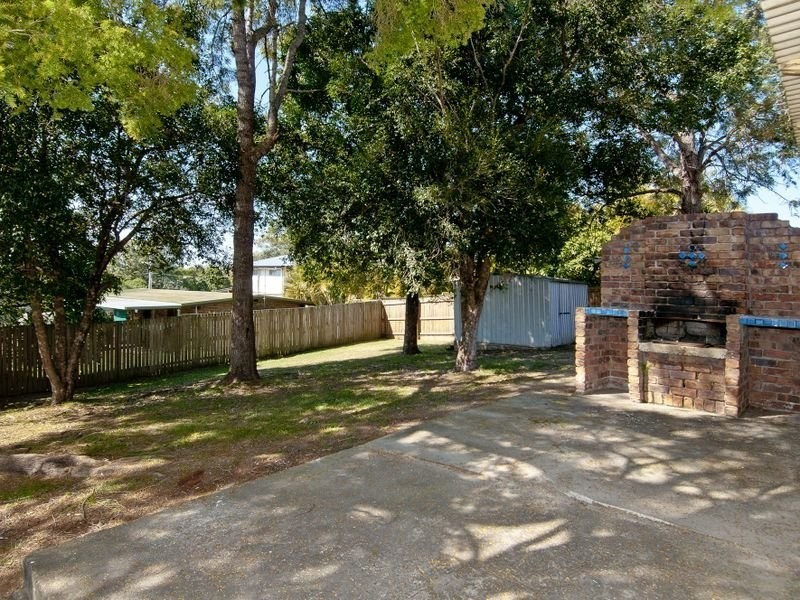 25 Louis Street, Beenleigh QLD 4207