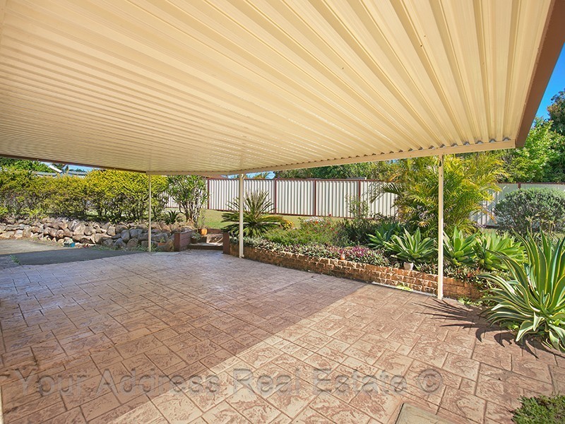 16 Lichen Court, Regents Park QLD 4118