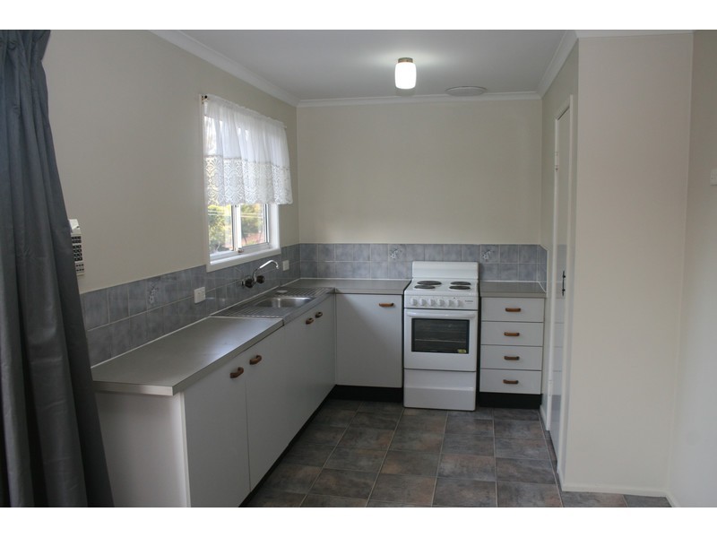 24 Cosway Street, Hillcrest QLD 4118