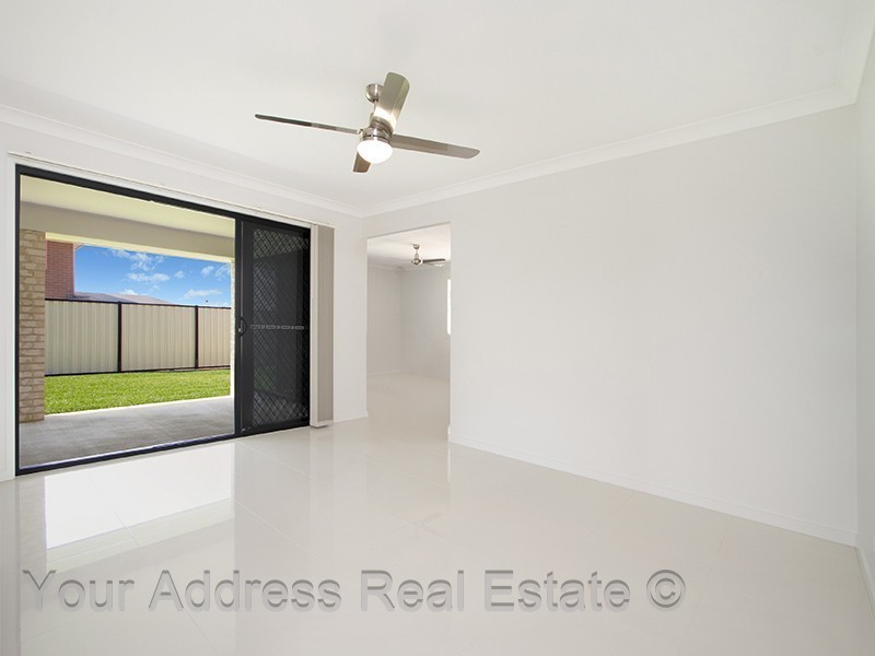 4 Bosewell Street, Regents Park QLD 4118