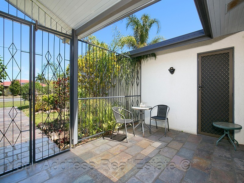 13 Sweetgum Street, Hillcrest QLD 4118