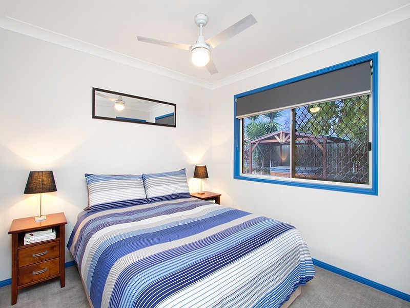 28 Stringybark Street, Regents Park QLD 4118