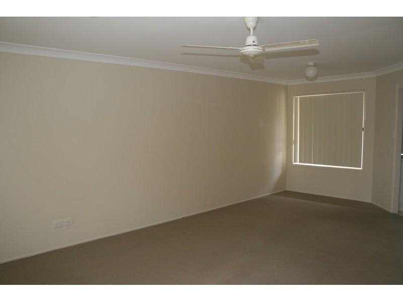 40 Rookwood Avenue, Coopers Plains QLD 4108