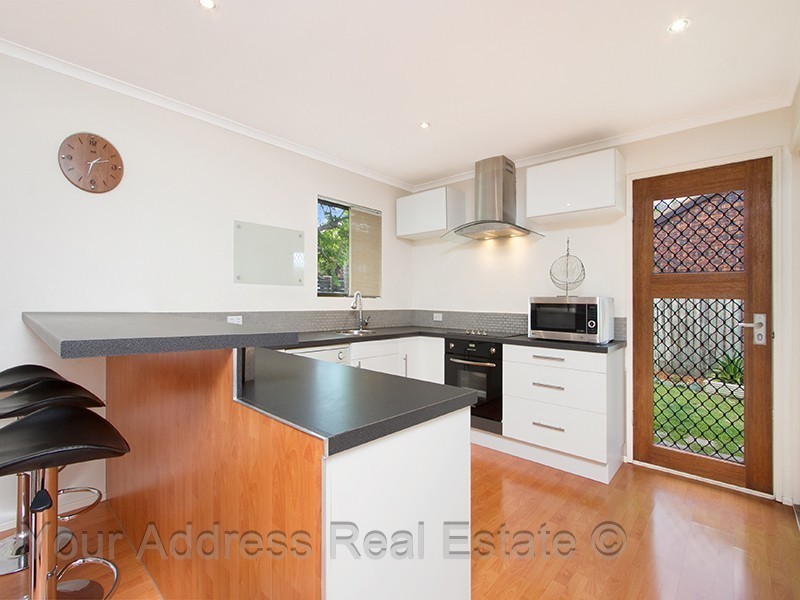 6 Augusta Street, Crestmead QLD 4132