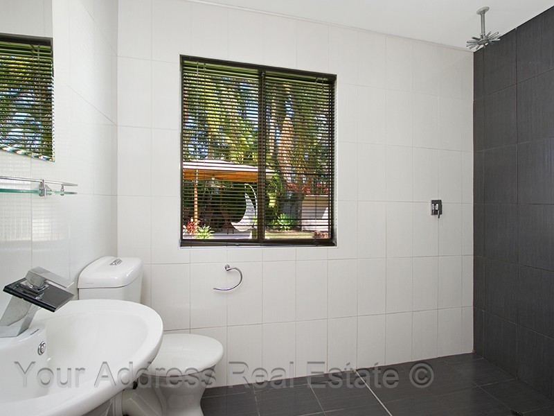 6 Augusta Street, Crestmead QLD 4132