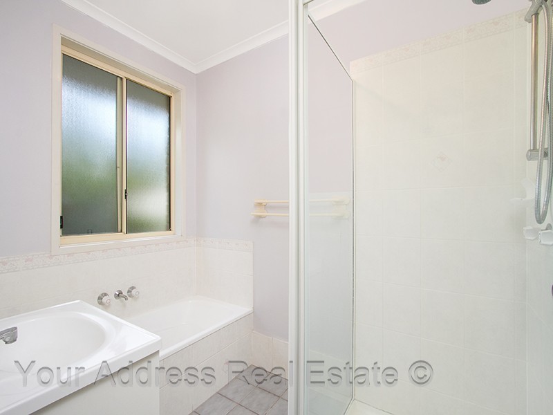 110 Haldham Crescent, Regents Park QLD 4118