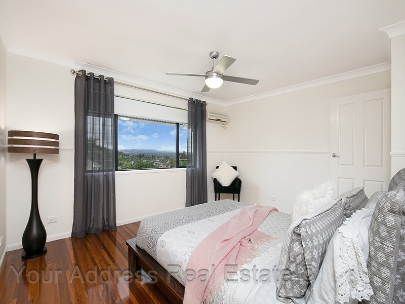 16 Cynthia Crescent, Springwood QLD 4127