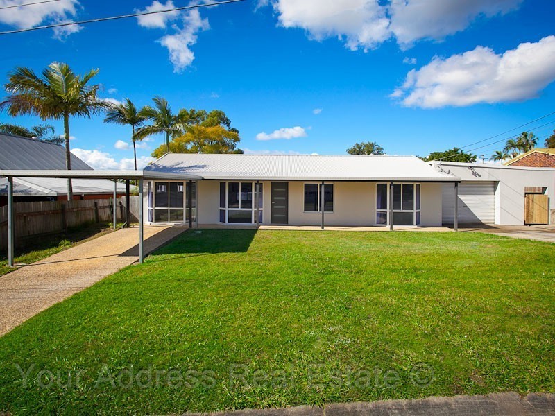 21 Pine Street, Hillcrest QLD 4118