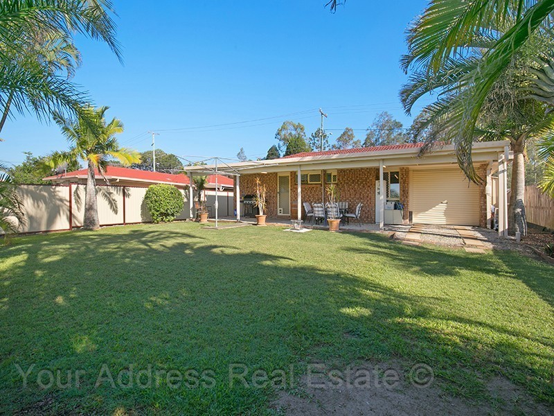 61 Middle Road, Hillcrest QLD 4118