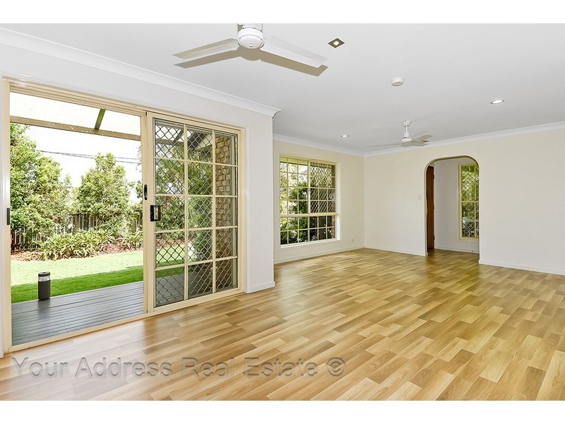 5 Greygum Court, Regents Park QLD 4118