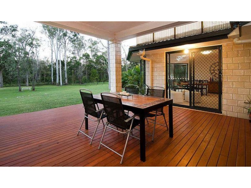 62 Cardwell Close, Munruben QLD 4125