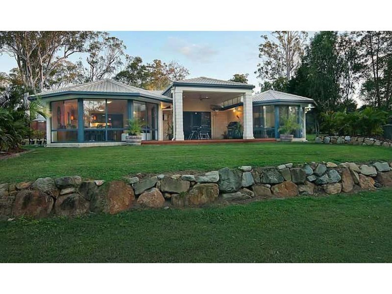 62 Cardwell Close, Munruben QLD 4125