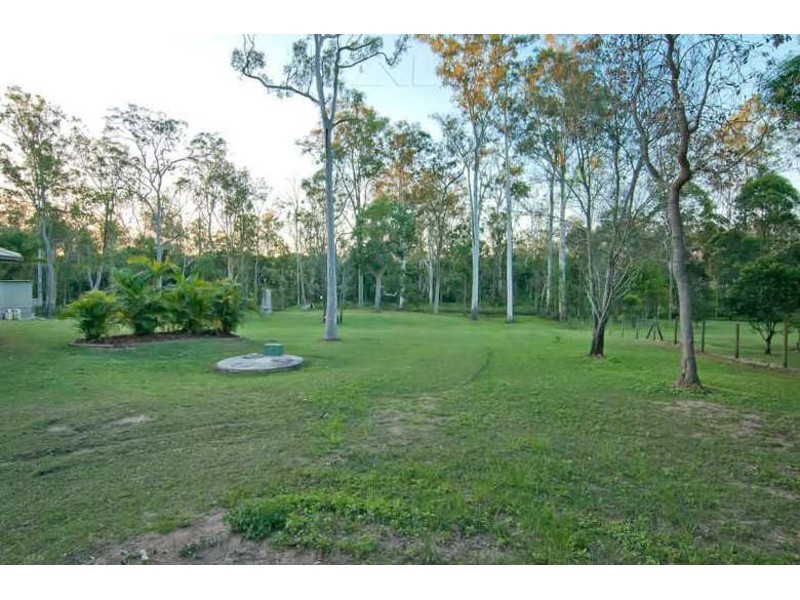 62 Cardwell Close, Munruben QLD 4125