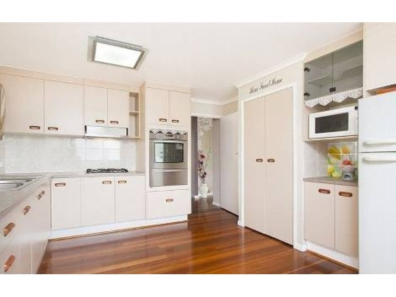 38 Highcrest Drive, Browns Plains QLD 4118