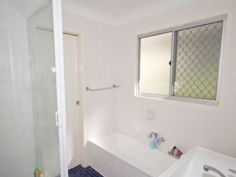 25 Mackellar Drive, Boronia Heights QLD 4124