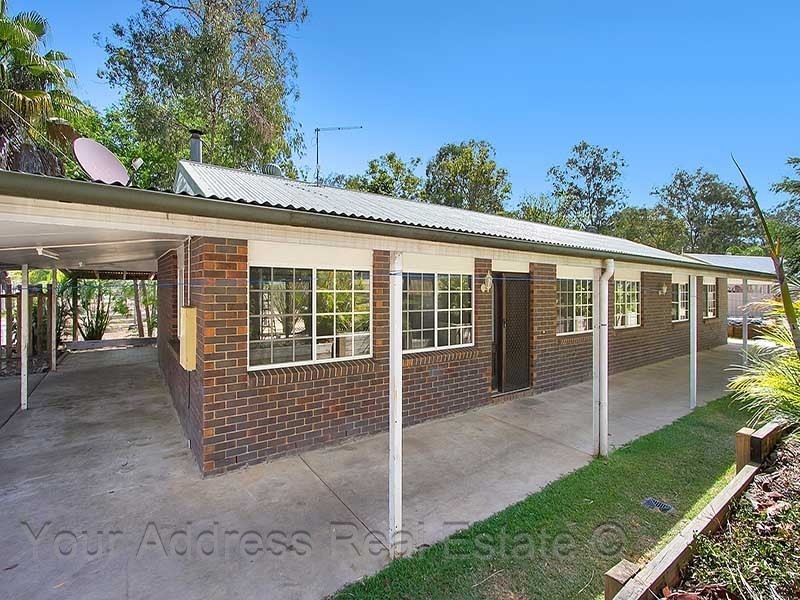 6-8 Holyrood Court, Munruben QLD 4125