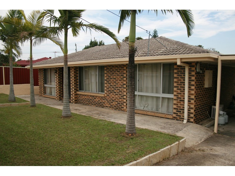4 Dorachus Drive, Regents Park QLD 4118