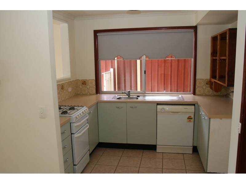 4 Dorachus Drive, Regents Park QLD 4118