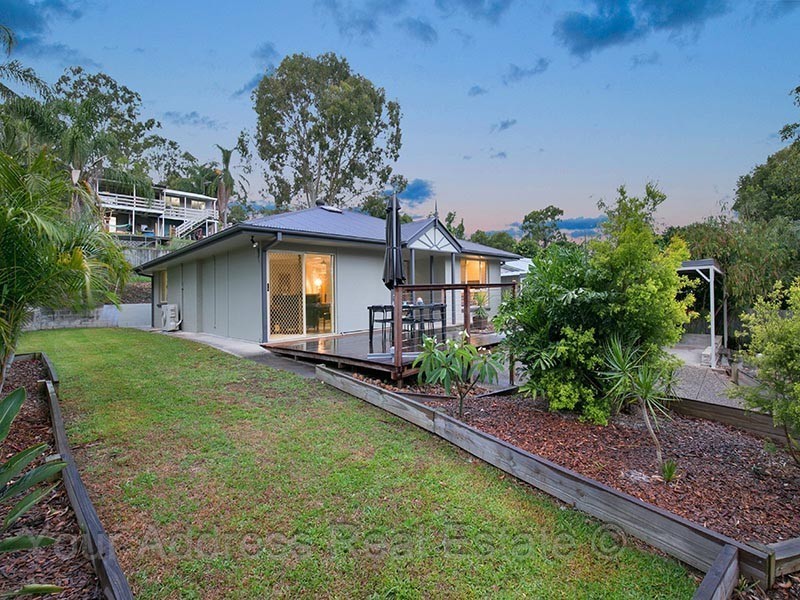 20 Loffs Road, Loganholme QLD 4129