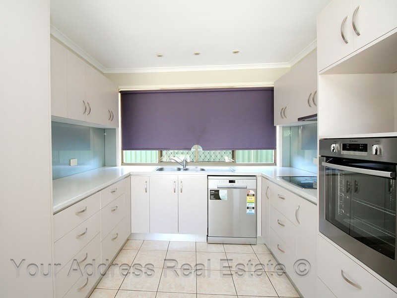 87 Estramina Road, Regents Park QLD 4118