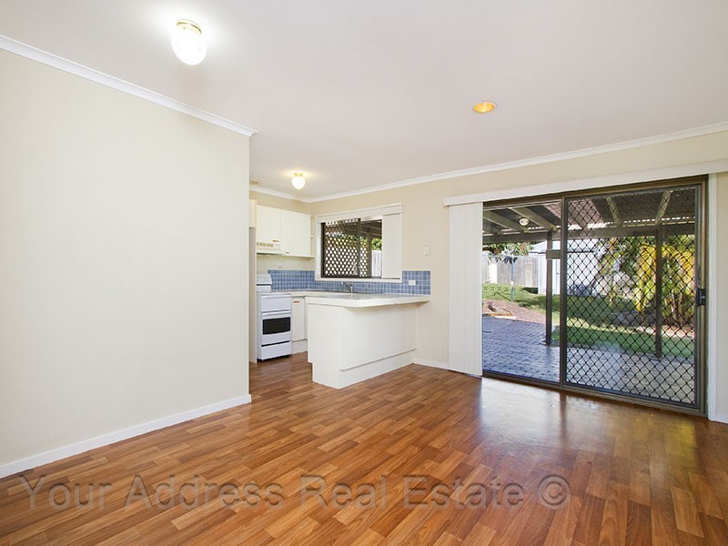 9 Vansittart Road, Regents Park QLD 4118