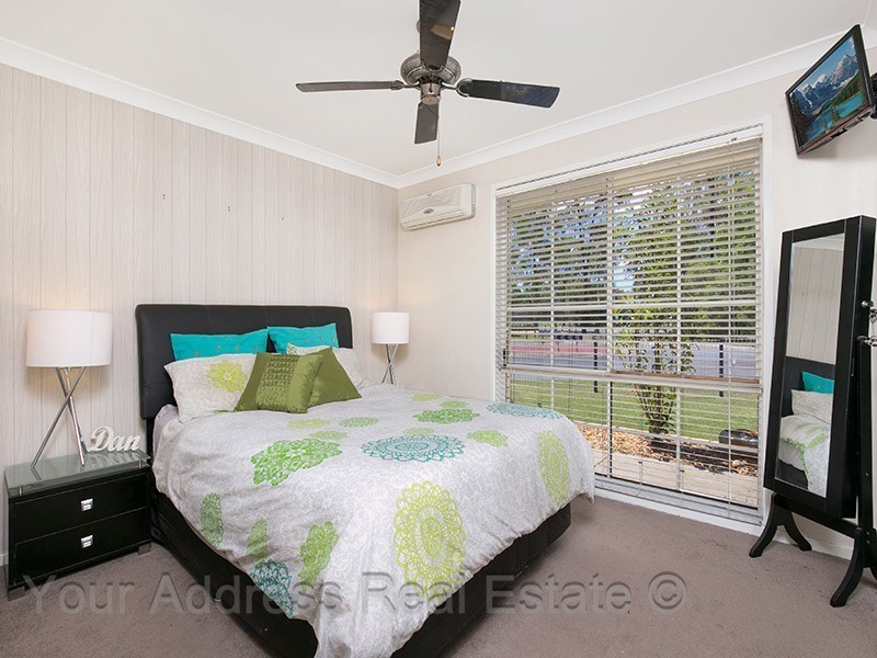 55 Regency Drive, Regents Park QLD 4118