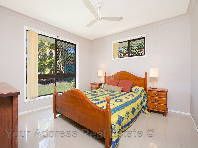 3 Bushland Drive, Regents Park QLD 4118