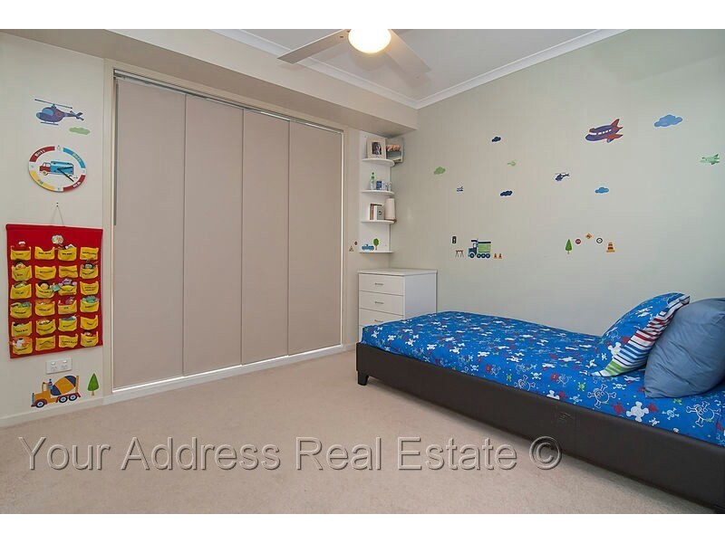 9 Redash Court, Regents Park QLD 4118