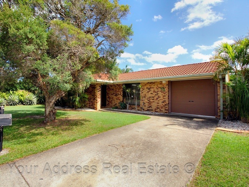 40 Bennett Drive, Regents Park QLD 4118