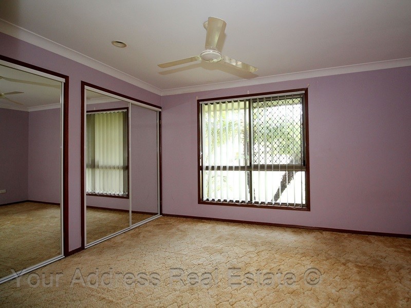 40 Bennett Drive, Regents Park QLD 4118
