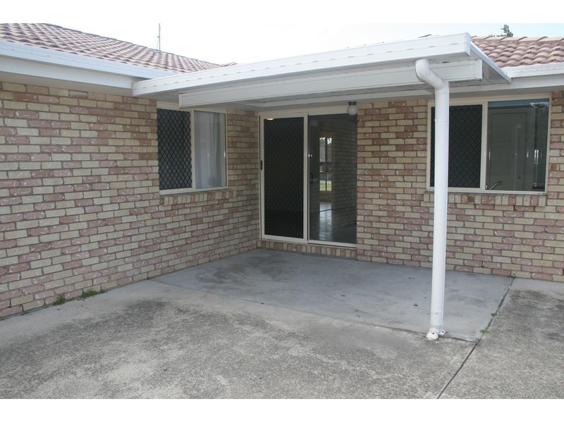 15 Chasbet Street, Marsden QLD 4132