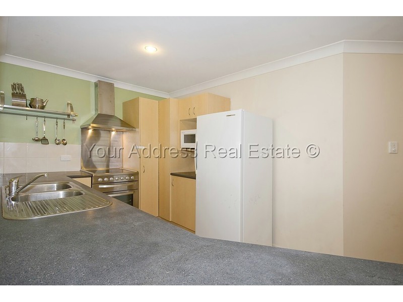 32 Lake Somerset Court, Logan Reserve QLD 4133