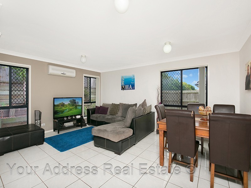 17 Tamsin Court, Regents Park QLD 4118