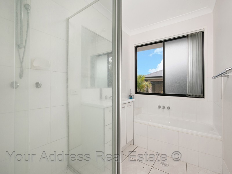 17 Tamsin Court, Regents Park QLD 4118