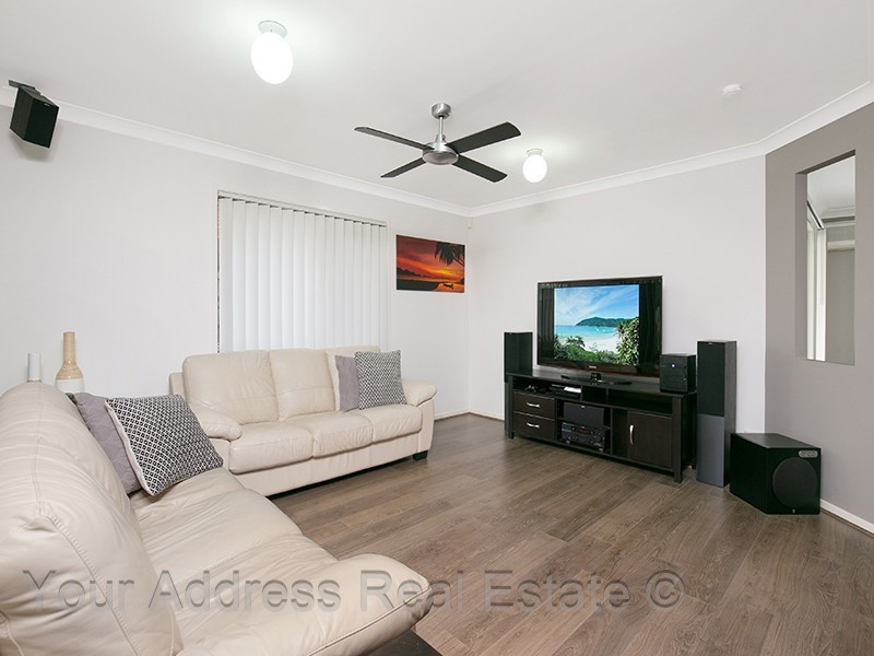 3 Coolum Court, Regents Park QLD 4118