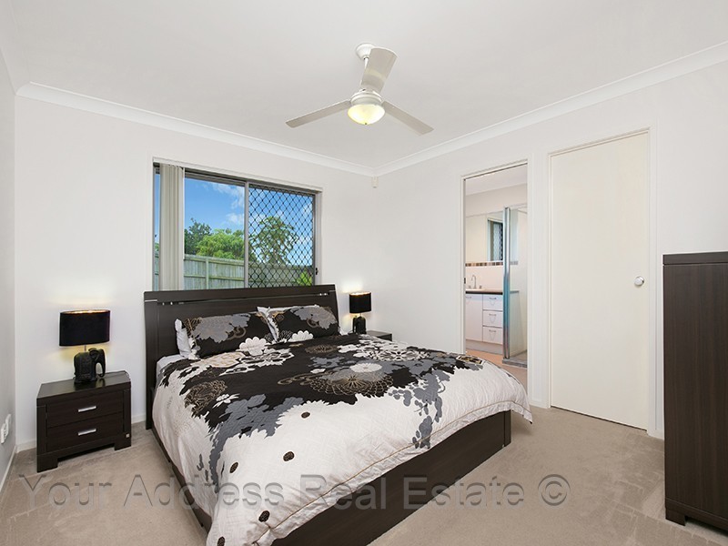 3 Coolum Court, Regents Park QLD 4118