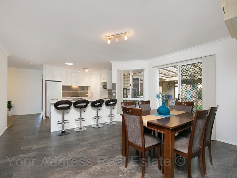 15 Comley Court, Boronia Heights QLD 4124