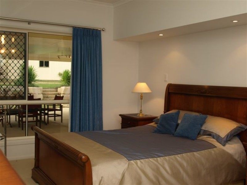 104 Silvereye Crescent, Greenbank QLD 4124