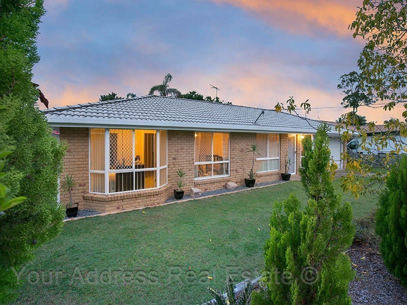 4 Gingko Crescent, Regents Park QLD 4118