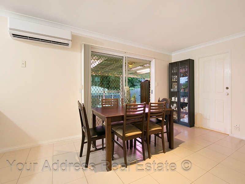 4 Gingko Crescent, Regents Park QLD 4118